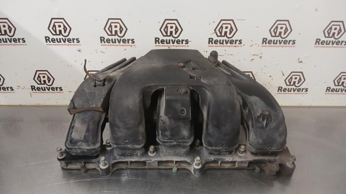 Gebruikte Spruitstuk Inlaat Hummer H3 3.5 20V Prijs € 75,00 Margeregeling aangeboden door Autorecycling Reuvers B.V.