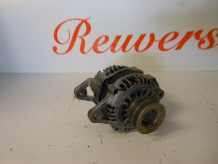 Gebruikte Dynamo Opel Monterey (A) 3.0 Di 16V Prijs € 40,00 Margeregeling aangeboden door Autorecycling Reuvers B.V.