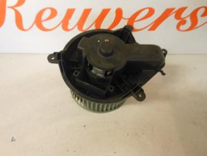 Gebruikte Kachel Ventilatiemotor Renault Laguna I (B56) 2.0 Prijs € 25,00 Margeregeling aangeboden door Autorecycling Reuvers B.V.