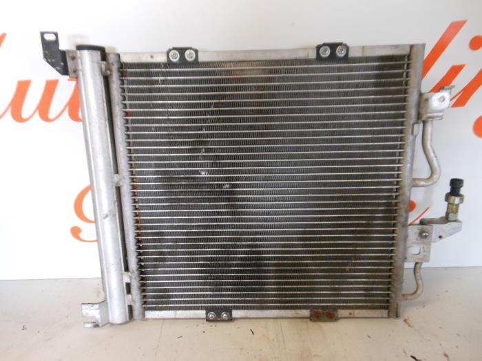 Gebruikte Airco Condensor Opel Astra H SW (L35) 1.3 CDTI 16V Ecotec Prijs € 40,00 Margeregeling aangeboden door Autorecycling Reuvers B.V.