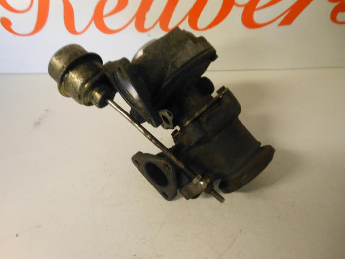 Gebruikte G-lader Mercedes A (W168) 1.7 A-170 CDI 16V Prijs € 200,00 Margeregeling aangeboden door Autorecycling Reuvers B.V.