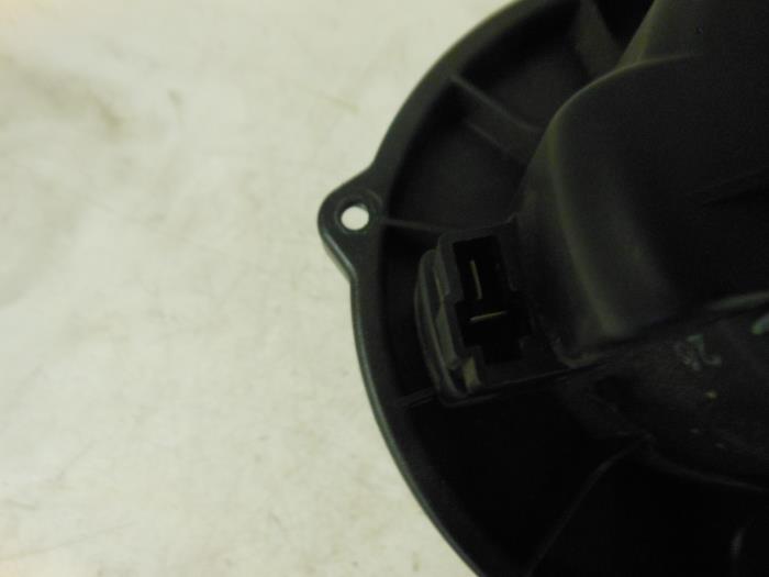Gebruikte Blower Smart City-Coupé 0.6 Turbo i.c. Prijs € 40,00 Margeregeling aangeboden door Autorecycling Reuvers B.V.