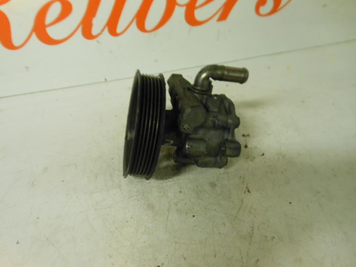 Gebruikte Servopomp Seat Leon (1M1) 1.8 20V Turbo Prijs € 30,00 Margeregeling aangeboden door Autorecycling Reuvers B.V.