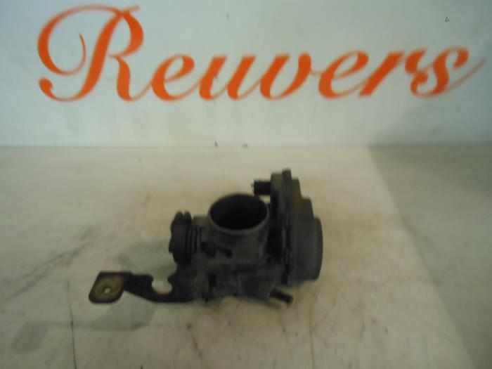 Gebruikte Gasklephuis Skoda Felicia II (6U5) 1.3 LX MPI Prijs € 50,00 Margeregeling aangeboden door Autorecycling Reuvers B.V.