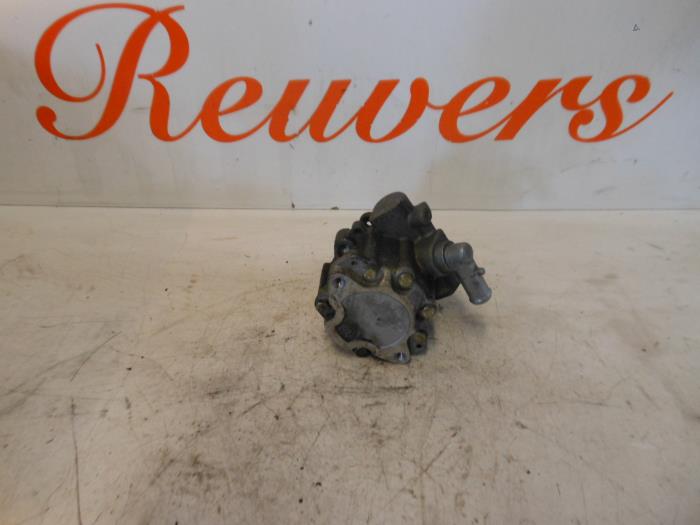 Gebruikte Pomp Servo Alfa Romeo 156 (932) 2.0 Twin Spark 16V Prijs € 50,00 Margeregeling aangeboden door Autorecycling Reuvers B.V.