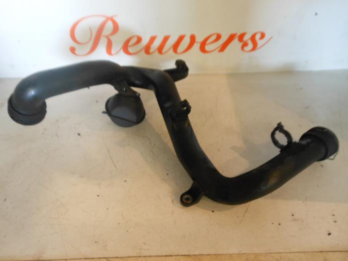 Gebruikte Intercooler Buis Volkswagen Golf V (1K1) 1.9 TDI Prijs € 35,00 Margeregeling aangeboden door Autorecycling Reuvers B.V.
