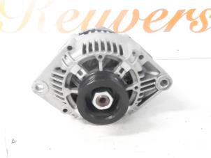 Gebruikte Dynamo Renault Laguna I Grandtour (K56) 1.8 RN,RT Prijs € 40,00 Margeregeling aangeboden door Autorecycling Reuvers B.V.