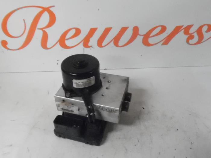 Gebruikte ABS Pomp Jaguar S-type (X200) 3.0 V6 24V Prijs € 60,00 Margeregeling aangeboden door Autorecycling Reuvers B.V.