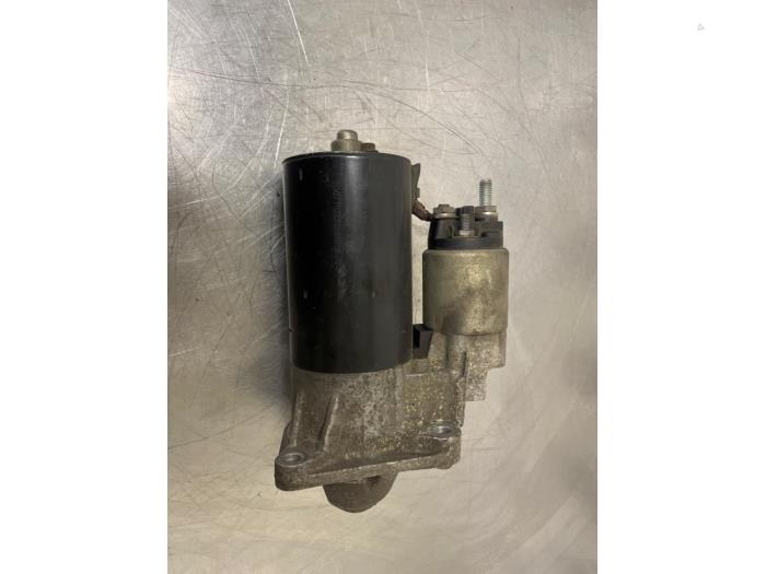 Gebruikte Startmotor Alfa Romeo 147 (937) 1.9 JTDM 16V Prijs € 35,00 Margeregeling aangeboden door Autorecycling Reuvers B.V.