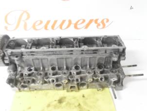 Gebruikte Cilinderkop Peugeot 307 Break (3E) 2.0 HDi 110 FAP Prijs € 100,00 Margeregeling aangeboden door Autorecycling Reuvers B.V.