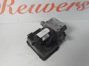 Gebruikte ABS Pomp Opel Vectra B Caravan (31) 1.6 16V Prijs € 75,00 Margeregeling aangeboden door Autorecycling Reuvers B.V.