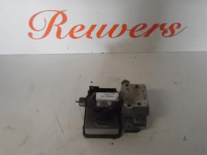 Gebruikte ABS Pomp Opel Vectra B (38) 1.6 16V Ecotec Prijs € 75,00 Margeregeling aangeboden door Autorecycling Reuvers B.V.