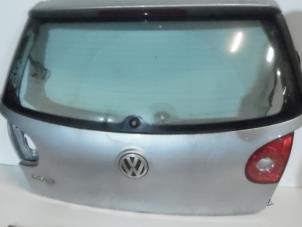 Gebruikte Achterklep Volkswagen Golf V (1K1) 1.4 16V Prijs € 75,00 Margeregeling aangeboden door Autorecycling Reuvers B.V.