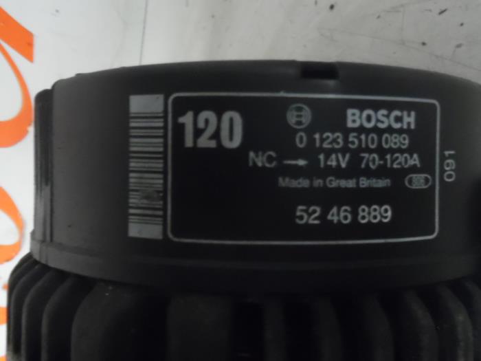 Dynamo van een Saab 9-3 I (YS3D) 2.2 TiD Kat. 2001