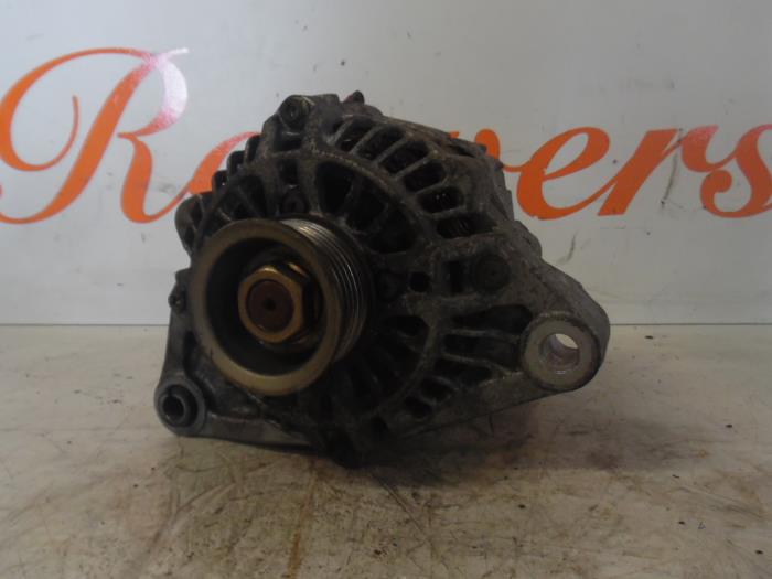 Gebruikte Dynamo Ford Fiesta 4 1.25 16V Prijs € 30,00 Margeregeling aangeboden door Autorecycling Reuvers B.V.