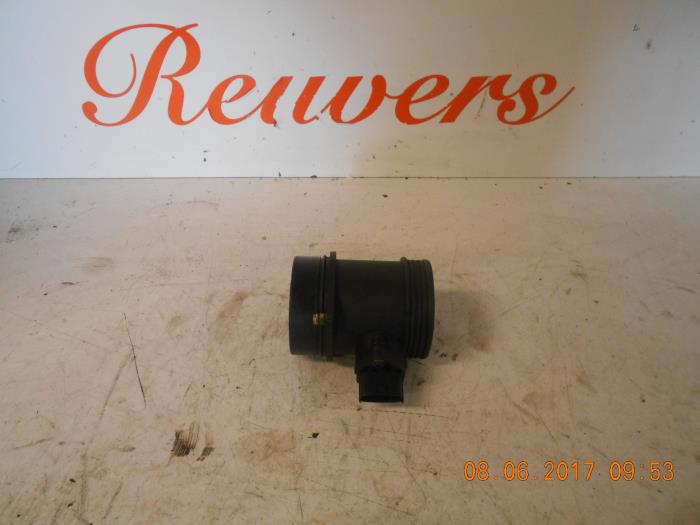 Gebruikte Luchtmassameter Renault Vel Satis (BJ) 3.0 dCi V6 24V Prijs € 60,00 Margeregeling aangeboden door Autorecycling Reuvers B.V.