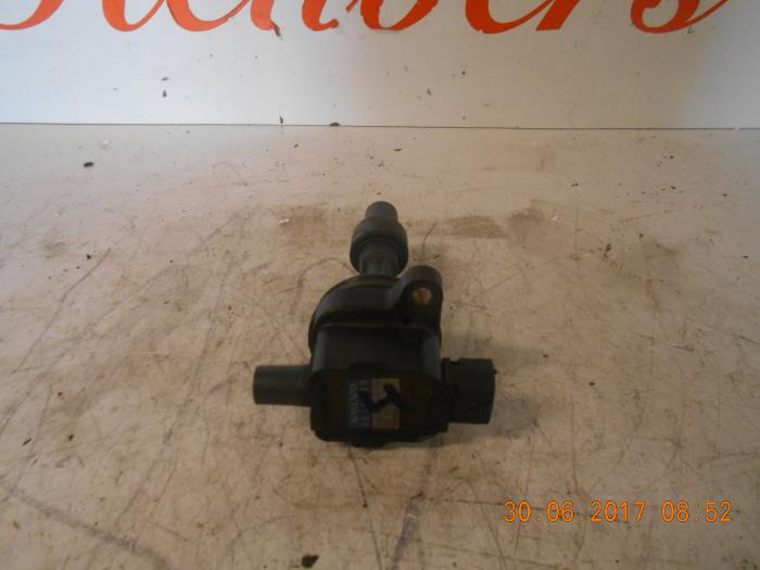 Gebruikte Bobine Volvo V40 (VW) 2.0 16V Turbo Prijs € 25,00 Margeregeling aangeboden door Autorecycling Reuvers B.V.