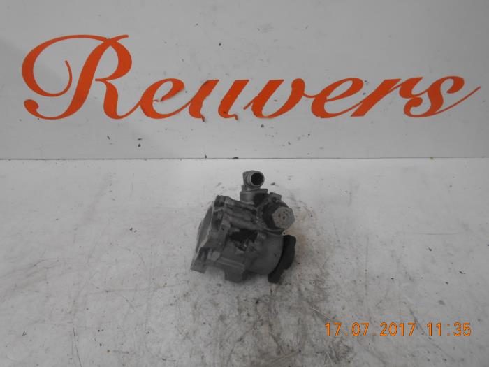 Gebruikte Servopomp Landrover Freelander Hard Top 1.8 16V Prijs € 50,00 Margeregeling aangeboden door Autorecycling Reuvers B.V.