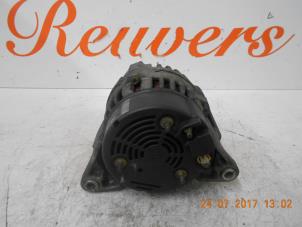 Dynamo van een Opel Vectra B Caravan (31) 2.0 Di 16V 1999