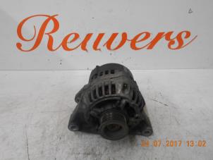 Gebruikte Dynamo Opel Vectra B Caravan (31) 2.0 Di 16V Prijs € 40,00 Margeregeling aangeboden door Autorecycling Reuvers B.V.