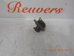 Gebruikte Pomp Servo Volkswagen Passat (3B2) 2.3 VR5 Prijs € 50,00 Margeregeling aangeboden door Autorecycling Reuvers B.V.