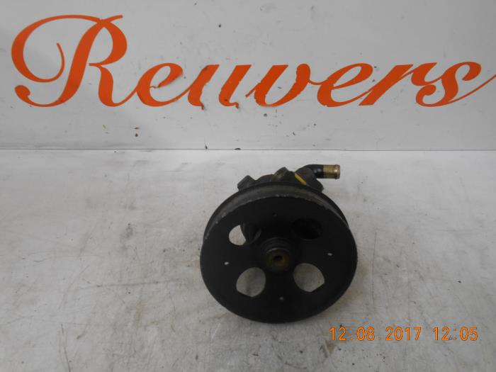 Gebruikte Servopomp Opel Astra F (53/54/58/59) 1.6i Prijs € 35,00 Margeregeling aangeboden door Autorecycling Reuvers B.V.