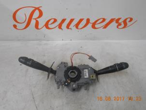 Gebruikte Licht + Raw Schakelaar Renault Scénic I (JA) 1.6 16V Prijs € 40,00 Margeregeling aangeboden door Autorecycling Reuvers B.V.