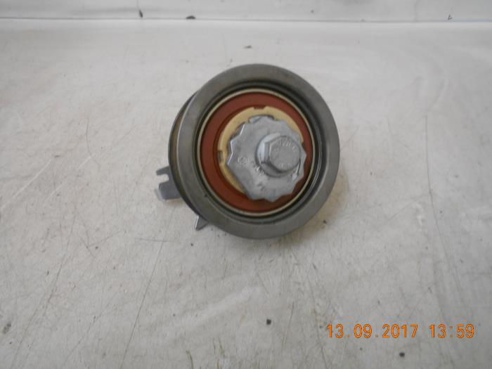 Gebruikte Spanrol Distributieriem Volkswagen Polo Prijs € 20,00 Margeregeling aangeboden door Autorecycling Reuvers B.V.