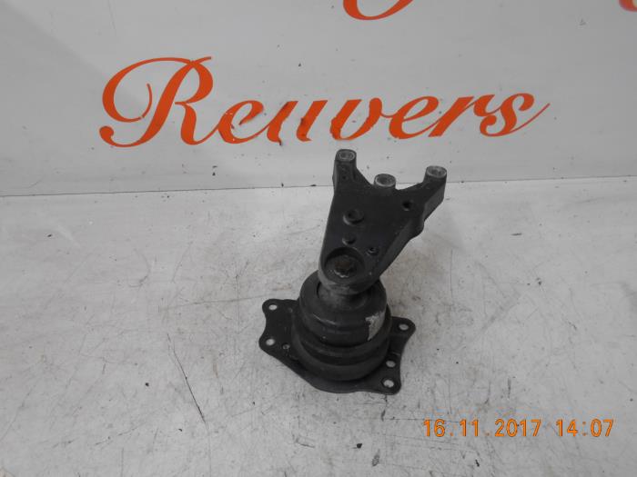 Gebruikte Motorsteun Volkswagen Fox (5Z) 1.2 Prijs € 25,00 Margeregeling aangeboden door Autorecycling Reuvers B.V.