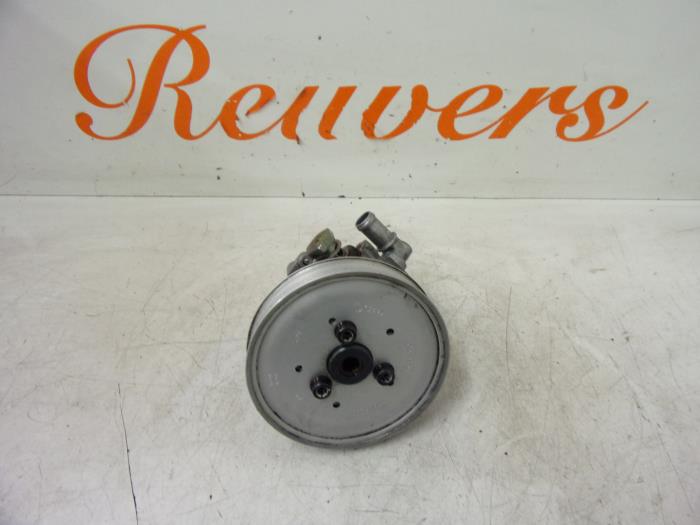 Gebruikte Stuurbekrachtiging Pomp Audi A6 Avant Quattro (C5) 2.5 TDI V6 24V Prijs € 100,00 Margeregeling aangeboden door Autorecycling Reuvers B.V.