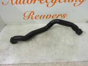 Gebruikte Intercooler Slang Mercedes A (W169) 2.0 A-160 CDI 16V 5-Drs. Prijs € 35,00 Margeregeling aangeboden door Autorecycling Reuvers B.V.