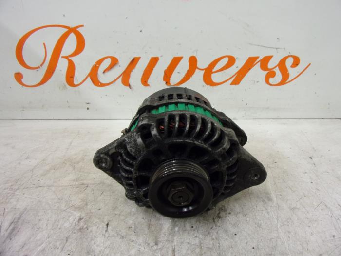 Gebruikte Dynamo Kia Rio (DC22/24) 1.5 RS,LS 16V Prijs € 35,00 Margeregeling aangeboden door Autorecycling Reuvers B.V.