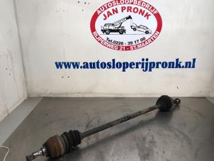 Gebruikte Cardanas rechts-voor (VWA) Opel Zafira (M75) 1.6 16V Prijs € 40,00 Margeregeling aangeboden door Autosloopbedrijf Jan Pronk B.V.
