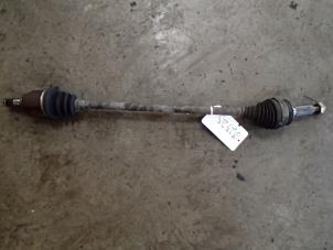 Gebruikte Homokineetas rechts-voor Suzuki Alto (SH410) 1.0 16V Prijs € 40,00 Margeregeling aangeboden door Autosloopbedrijf Jan Pronk B.V.