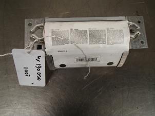 Gebruikte Airbag rechts (Dashboard) BMW 1 serie (E87/87N) 116i 1.6 16V Prijs € 100,00 Margeregeling aangeboden door Autosloopbedrijf Jan Pronk B.V.