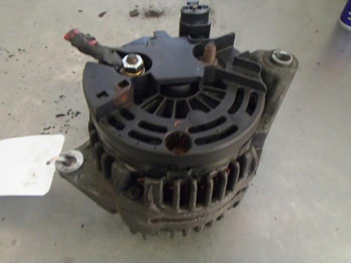 Gebruikte Dynamo Fiat Ducato (243/244/245/247) 2.3 JTD 16V 15 Prijs € 40,00 Margeregeling aangeboden door Autosloopbedrijf Jan Pronk B.V.