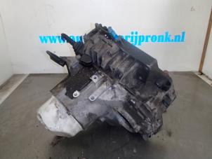 Gebruikte Versnellingsbak Renault Megane Scénic (JA) 2.0 RT Prijs € 200,00 Margeregeling aangeboden door Autosloopbedrijf Jan Pronk B.V.