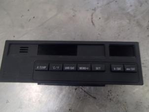 Gebruikte Display Interieur BMW 3 serie (E36/4) 316i Prijs € 30,00 Margeregeling aangeboden door Autosloopbedrijf Jan Pronk B.V.