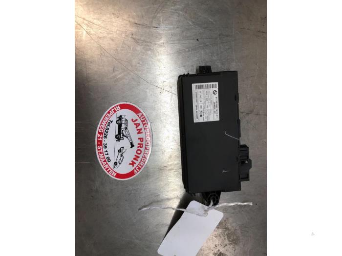 Gebruikte Module Bodycontrol Mini Mini (R56) 1.6 16V Cooper Prijs € 30,00 Margeregeling aangeboden door Autosloopbedrijf Jan Pronk B.V.