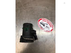 Gebruikte Sensor map (inlaatspruitstuk) Volkswagen Transporter Prijs € 20,00 Margeregeling aangeboden door Autosloopbedrijf Jan Pronk B.V.