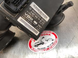 Gebruikte Luchtmassameter Mercedes A (W168) 1.6 A-160 Prijs € 75,00 Margeregeling aangeboden door Autosloopbedrijf Jan Pronk B.V.