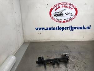 Gebruikte Injector brug Volkswagen Golf IV (1J1) 1.6 Prijs € 40,00 Margeregeling aangeboden door Autosloopbedrijf Jan Pronk B.V.