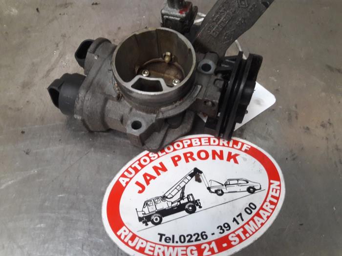 Gebruikte Gasklephuis Renault Twingo (C06) 1.2 Prijs € 25,00 Margeregeling aangeboden door Autosloopbedrijf Jan Pronk B.V.