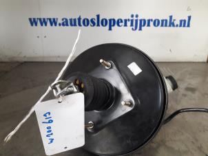 Gebruikte Hoofdremcilinder Toyota Corolla (E12) 1.6 16V VVT-i Prijs € 100,00 Margeregeling aangeboden door Autosloopbedrijf Jan Pronk B.V.