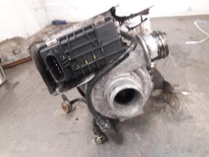 Gebruikte G-lader Audi A8 (D3) 4.0 TDI V8 32V Lang Quattro Prijs € 100,00 Margeregeling aangeboden door Autosloopbedrijf Jan Pronk B.V.