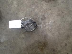 Gebruikte Vacuumpomp Rembekrachtiging Volvo V50 Prijs € 40,00 Margeregeling aangeboden door Autosloopbedrijf Jan Pronk B.V.