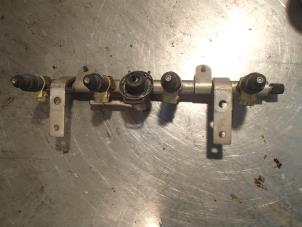 Gebruikte Galerij (Injectie) BMW Mini One/Cooper (R50) 1.6 16V Cooper Prijs € 20,00 Margeregeling aangeboden door Autosloopbedrijf Jan Pronk B.V.