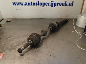 Gebruikte Steekas rechts-voor Mitsubishi Space Star (DG) 1.9 DI-D Prijs € 75,00 Margeregeling aangeboden door Autosloopbedrijf Jan Pronk B.V.