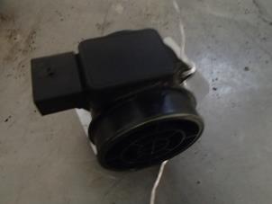 Gebruikte Luchtmassameter Volvo V40 (VW) 2.0 16V Prijs € 40,00 Margeregeling aangeboden door Autosloopbedrijf Jan Pronk B.V.