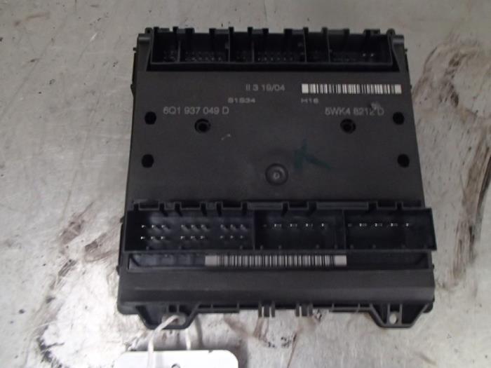 Gebruikte Computer Body Control Seat Ibiza III (6L1) 1.4 16V 75 Prijs € 50,00 Margeregeling aangeboden door Autosloopbedrijf Jan Pronk B.V.